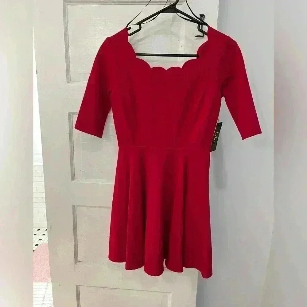 NWT LuLus red scalloped flare dress XS career, preppy, floaty, business‎ casual